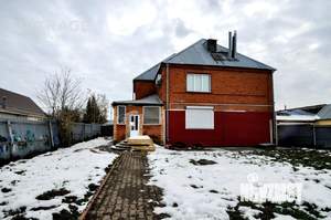 Коттедж 392м², 3-этажный, участок 18 сот.