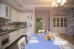 Таунхаус 118м², 3-этажный, участок 3 сот.