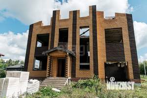 Дом 240м², 3-этажный, участок 10 сот.