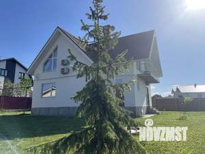 Дом 220м&sup2;, 2-этажный, посуточно, 