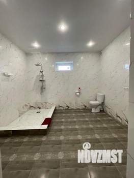 Дом 195м&sup2;, 3-этажный, на длительный срок, 