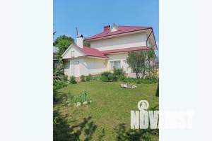 Дом 320м&sup2;, 2-этажный, посуточно, 