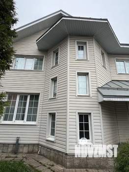 Дом 250м&sup2;, 2-этажный, на длительный срок, 