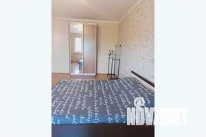 Дом 320м&sup2;, 2-этажный, посуточно, 