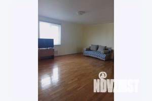 Дом 320м&sup2;, 2-этажный, посуточно, 