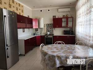 Дом 500м², 2-этажный, на длительный срок, 