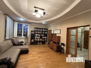 Дом 250м&sup2;, 2-этажный, на длительный срок, 