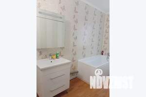 Дом 320м&sup2;, 2-этажный, посуточно, 