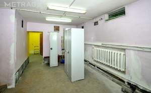 Дом 392м², 3-этажный, участок 18 сот.  