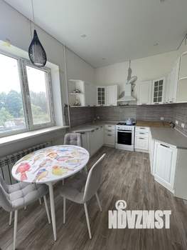 Коттедж 186м², 2-этажный, участок 27 сот.  