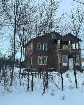 Дом 195м², 2-этажный, участок 6 сот.  