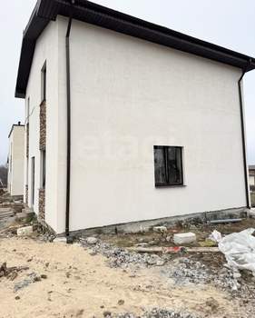 Дом 100м², 2-этажный, участок 6 сот.  