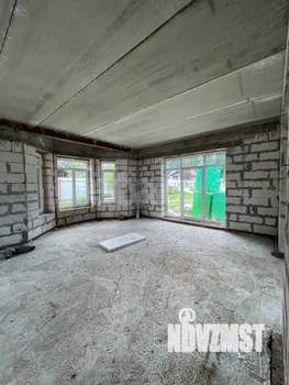 Дом 215м², 2-этажный, участок 9 сот.  