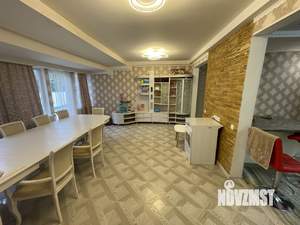 Дом 200м², 2-этажный, участок 13 сот.  