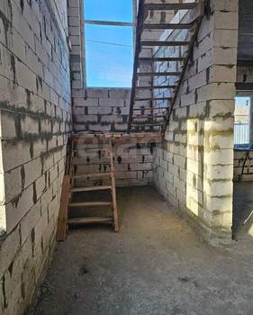 Дом 151м&sup2;, 2-этажный, участок 4 сот.  