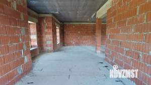 Дом 216м², 2-этажный, участок 12 сот.  