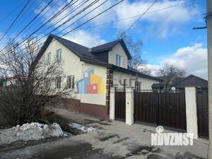 Дом 272м², 2-этажный, участок 8 сот.  