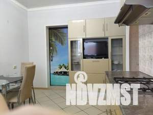 Дом 135м², 2-этажный, участок 10 сот.  
