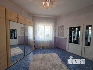 Дом 403м², 3-этажный, участок 9 сот.  