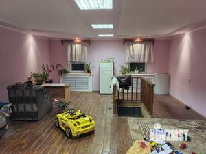 Дом 242м², 2-этажный, участок 5 сот.  