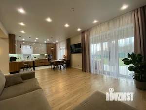 Дом 220м², 2-этажный, участок 12 сот.  