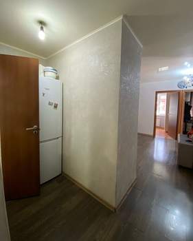 Дом 60м², 2-этажный, участок 8 сот.  