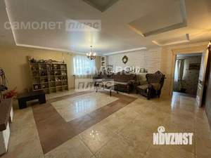 Дом 470м&sup2;, 2-этажный, участок 30 сот.  