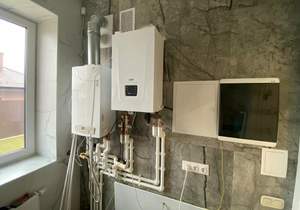 Дом 220м², 2-этажный, участок 12 сот.  