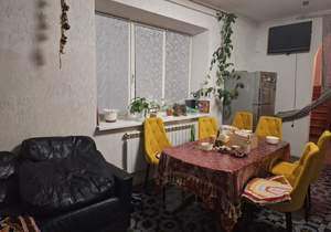 Дом 235м&sup2;, 2-этажный, участок 7 сот.  