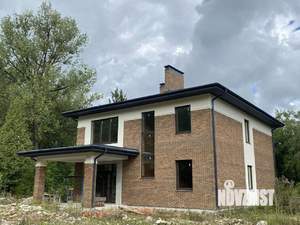 Дом 253м&sup2;, 2-этажный, участок 15 сот.  