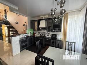 Коттедж 324м², 2-этажный, участок 12 сот.  