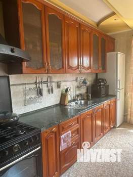 Дом 174м², 1-этажный, участок 9 сот.  