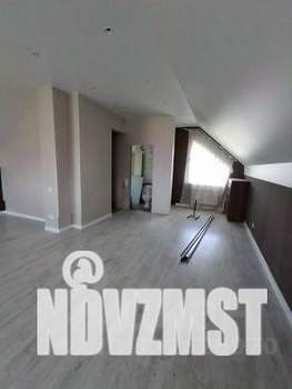 Дом 100м², 2-этажный, участок 5 сот.  