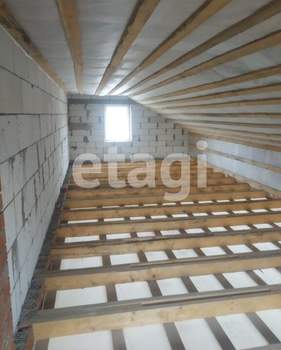 Дом 151м², 3-этажный, участок 3 сот.  