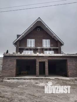 Дом 220м², 2-этажный, участок 10 сот.  