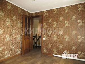 Дом 80м², 2-этажный, участок 6 сот.  