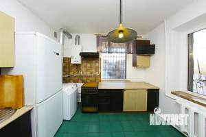 Дом 230м&sup2;, 2-этажный, участок 12 сот.  