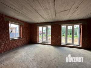 Дом 120м², 2-этажный, участок 10 сот.  