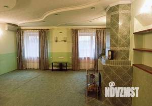 Дом 143м², 2-этажный, участок 10 сот.  