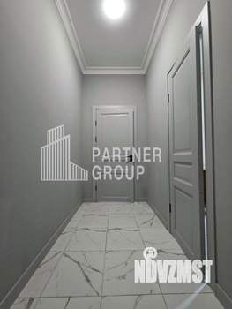 Дом 263м&sup2;, 2-этажный, участок 15 сот.  