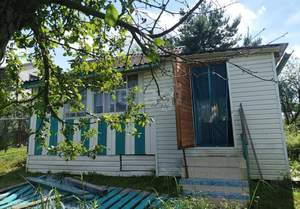 Дом 30м², 2-этажный, участок 5 сот.  