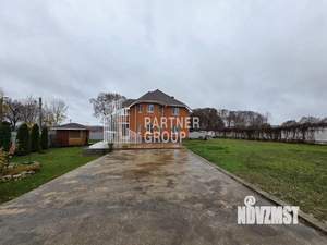 Дом 263м&sup2;, 2-этажный, участок 15 сот.  