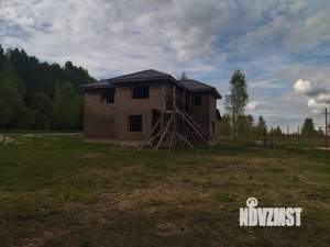 Коттедж 298м², 2-этажный, участок 20 сот.  
