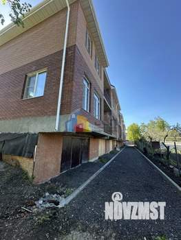 Таунхаус 140м&sup2;, 2-этажный, участок 3 сот.  