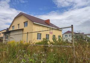 Дом 292м², 2-этажный, участок 18 сот.  