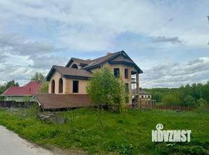 Дом 1200м², 3-этажный, участок 14 сот.  