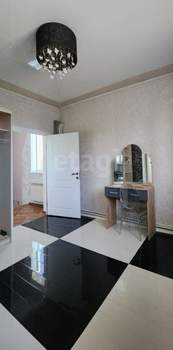 Дом 310м², 2-этажный, участок 6 сот.  