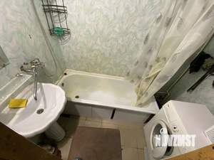 Дом 97м&sup2;, 2-этажный, участок 4 сот.  