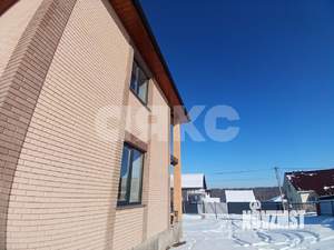 Дом 180м², 2-этажный, участок 10 сот.  