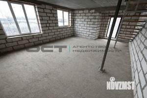 Дом 89м&sup2;, 2-этажный, участок 3 сот.  